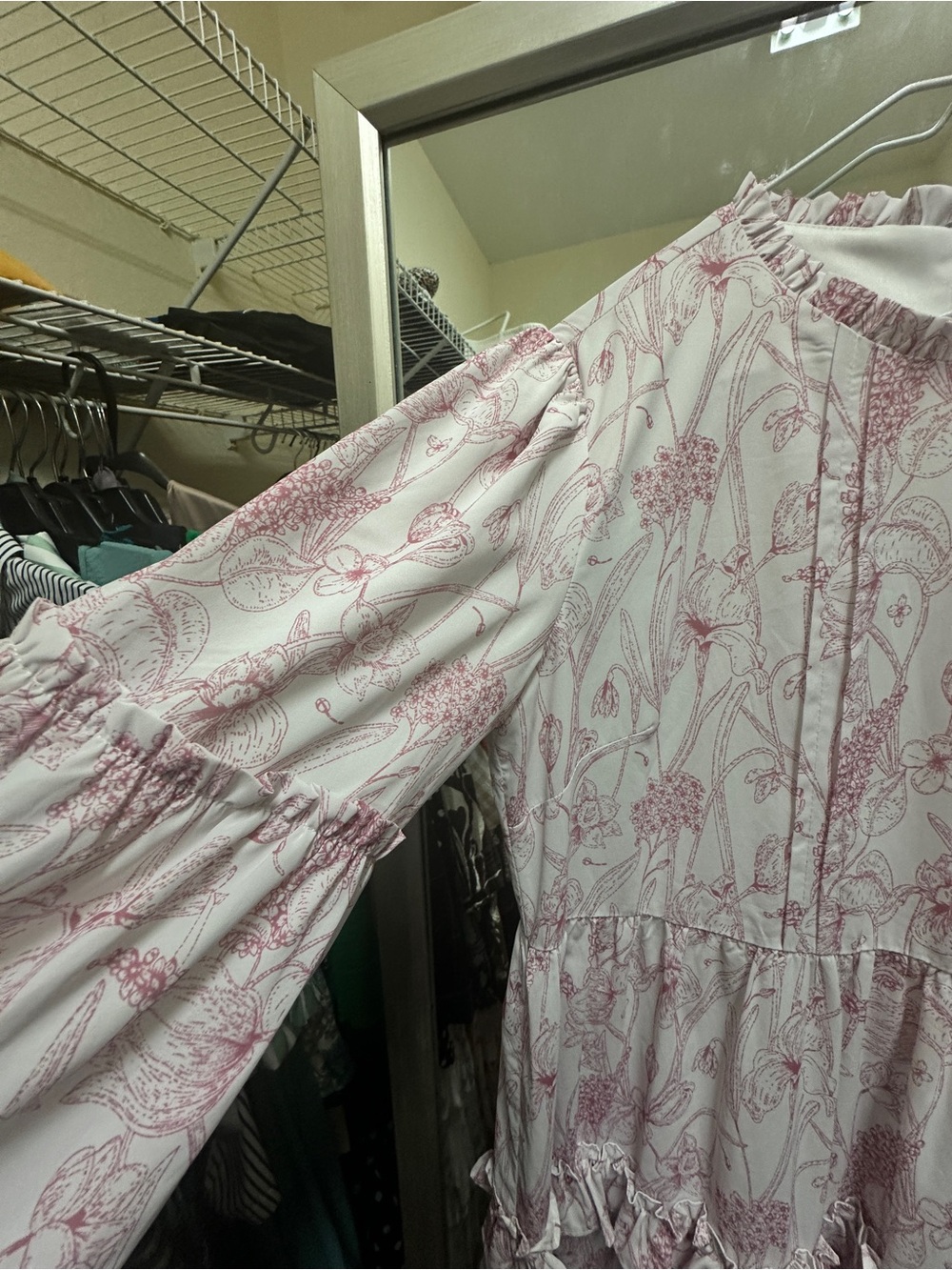 Dainty Jewells waltz of the wildflower’s dress midi length - Picture 4 of 8